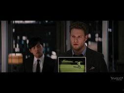 国产青蜂侠视频,飞檐走壁，守护正义的钢铁英雄