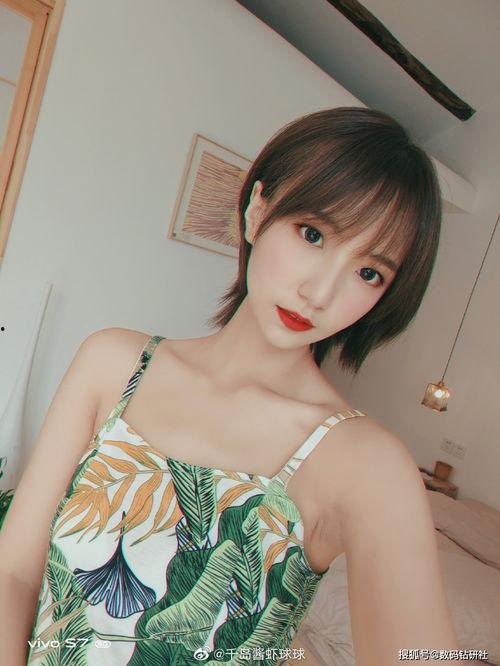 在下视频 国产自拍,捕捉生活瞬间，展现本土风情