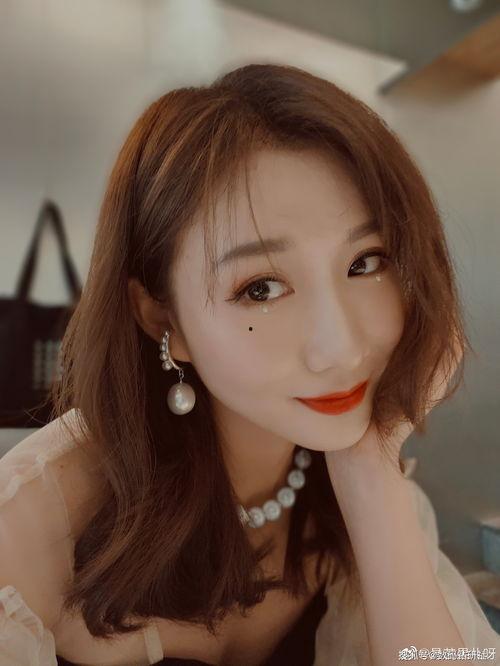 在下视频 国产自拍,捕捉生活瞬间，展现本土风情