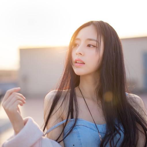 校花国产私拍视频,揭秘校花私拍视频背后的秘密