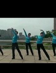 最火的国产广场舞视频,舞动青春风采  第2张