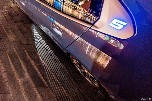 老外看国产宝马的视频,揭秘国产宝马的独特魅力  第2张